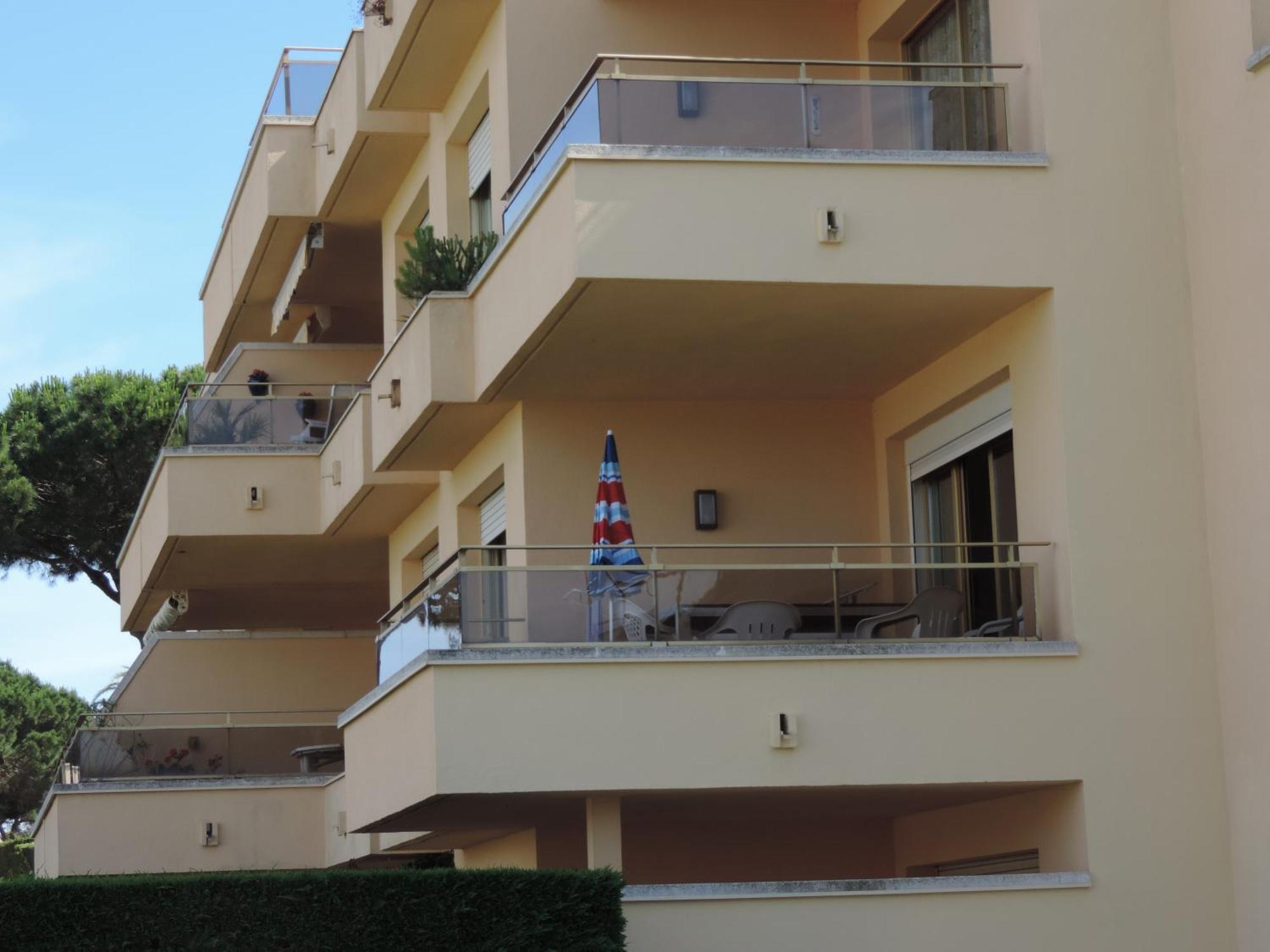 Platja D'aro - *